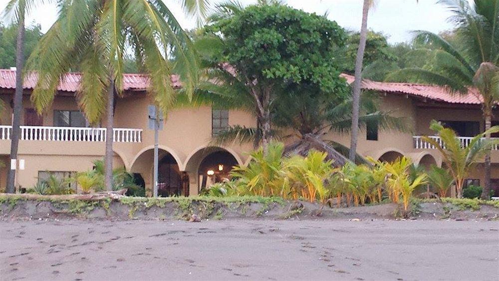 Delfin Beach Front Resort Esterillos Eksteriør billede
