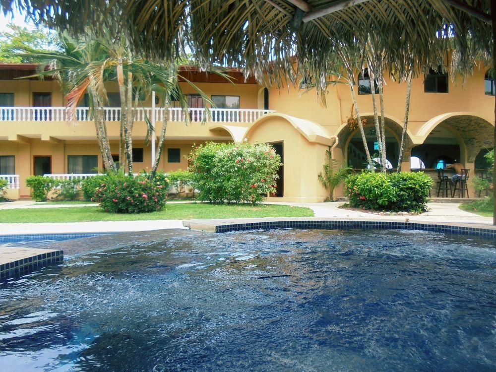 Delfin Beach Front Resort Esterillos Eksteriør billede
